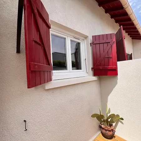 La Sapiniere Air-conditioned Within Walking Distance