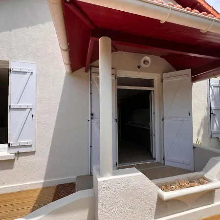 La Sapiniere Air-conditioned Within Walking Distance * Vaux-sur-Mer